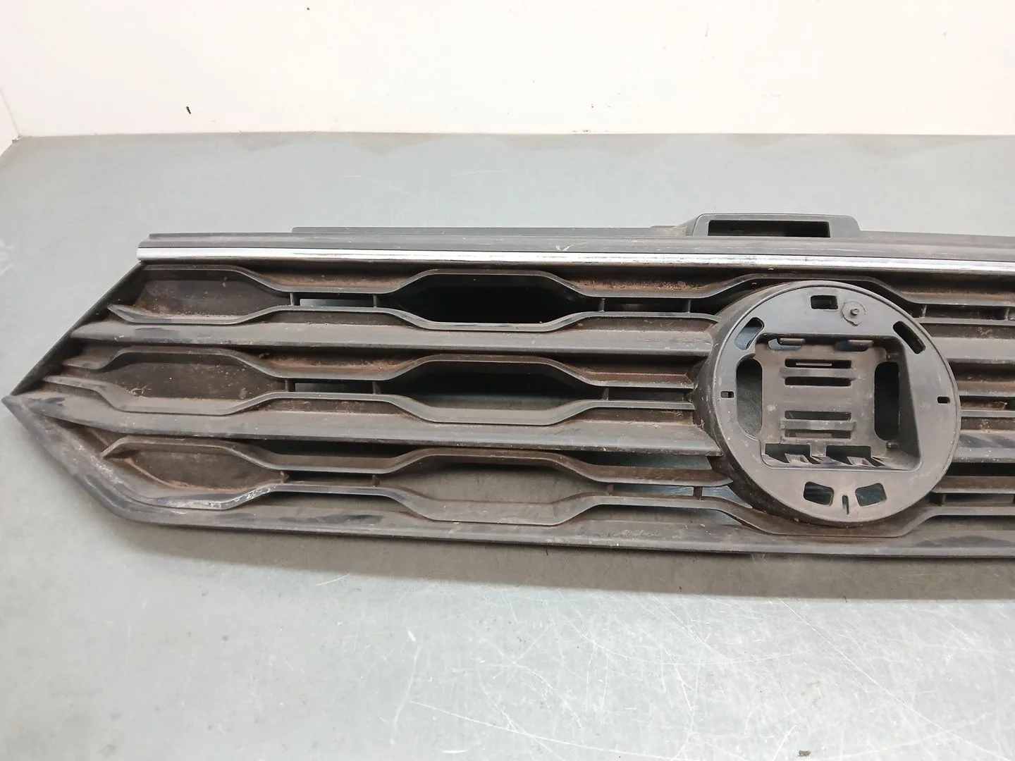 Rejilla Paragolpes Central para Volkswagen T-Roc (A11, D11)