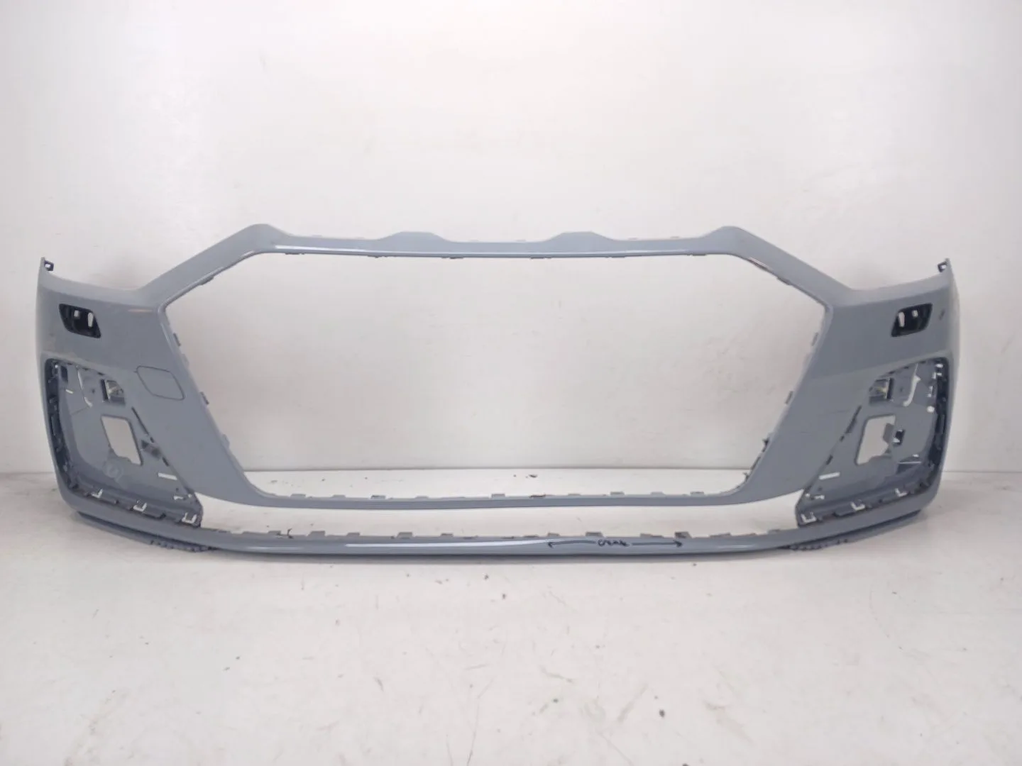 Paragolpes Delantero para Audi A1 City Carver (Gbh)