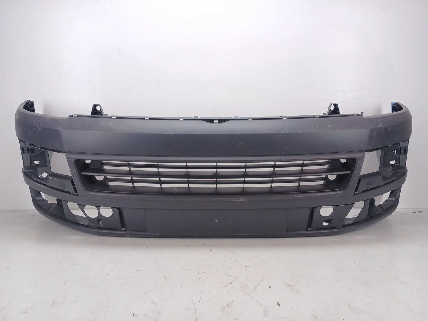Paragolpes Delantero para Volkswagen Multivan T5 (7Hm, 7Hn, 7Hf, 7Ef, 7Em, 7En)