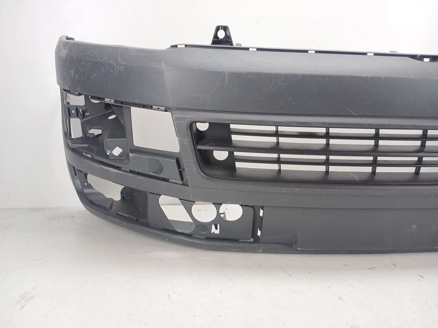 Paragolpes Delantero para Volkswagen Multivan T5 (7Hm, 7Hn, 7Hf, 7Ef, 7Em, 7En)