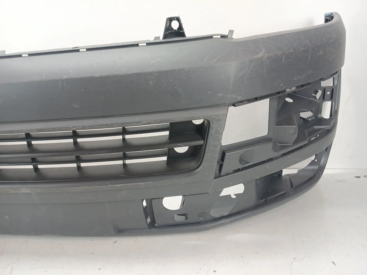 Paragolpes Delantero para Volkswagen Multivan T5 (7Hm, 7Hn, 7Hf, 7Ef, 7Em, 7En)