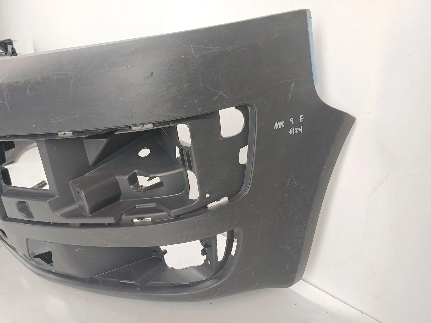 Paragolpes Delantero para Volkswagen Multivan T5 (7Hm, 7Hn, 7Hf, 7Ef, 7Em, 7En)