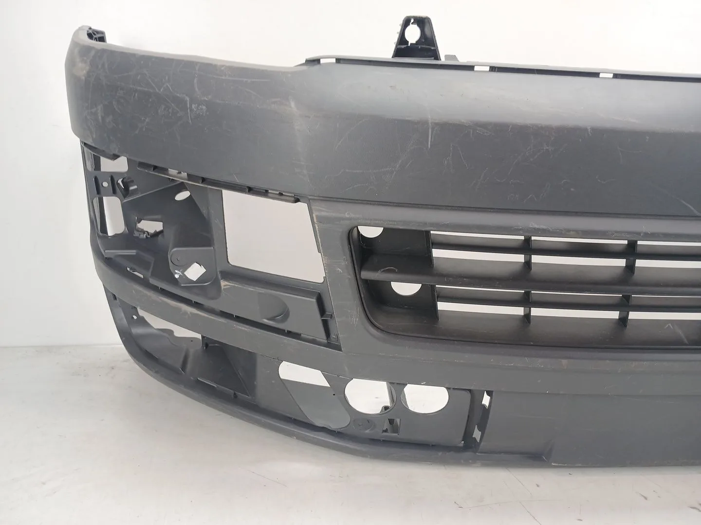 Paragolpes Delantero para Volkswagen Multivan T5 (7Hm, 7Hn, 7Hf, 7Ef, 7Em, 7En)