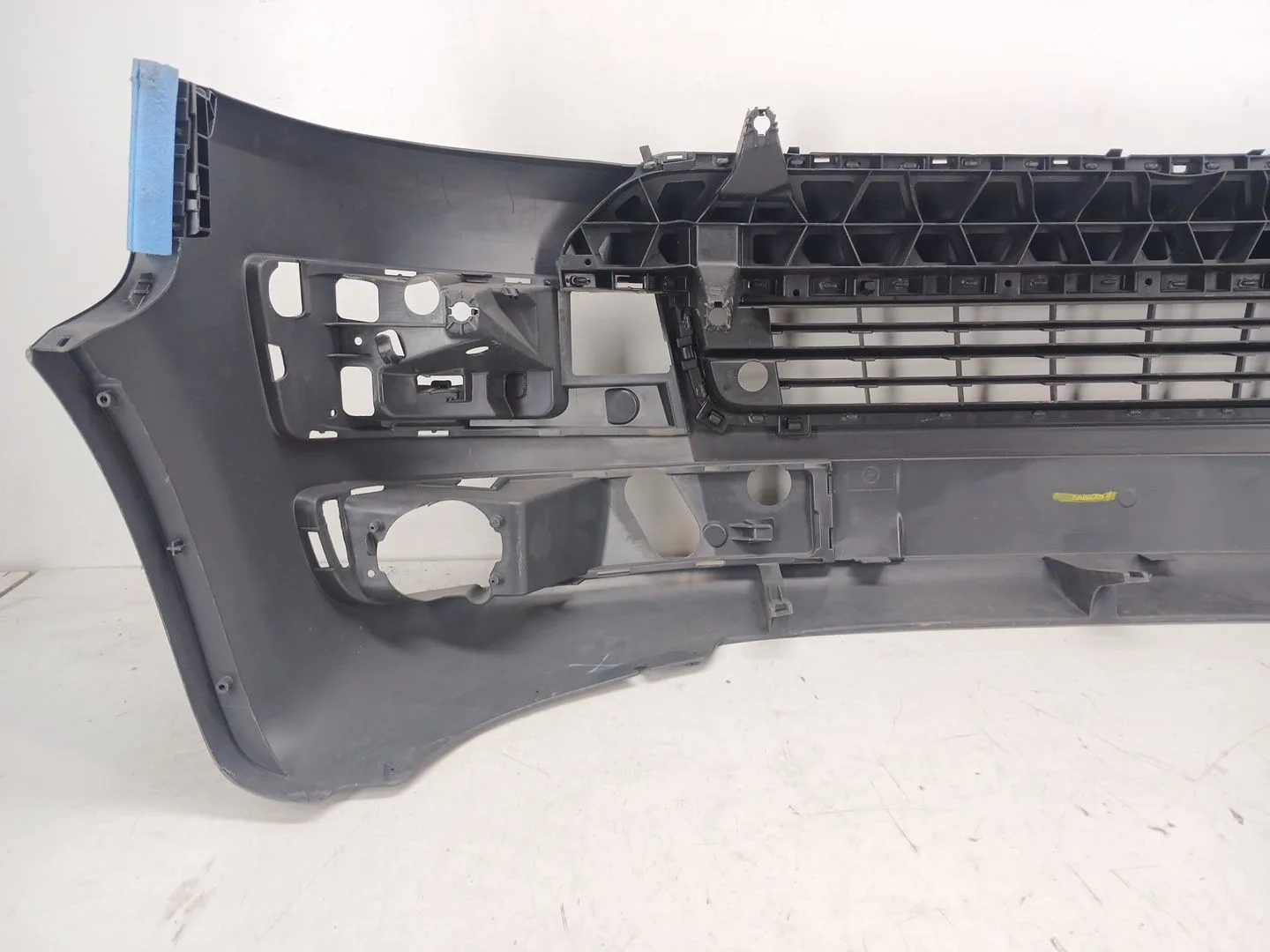 Paragolpes Delantero para Volkswagen Multivan T5 (7Hm, 7Hn, 7Hf, 7Ef, 7Em, 7En)