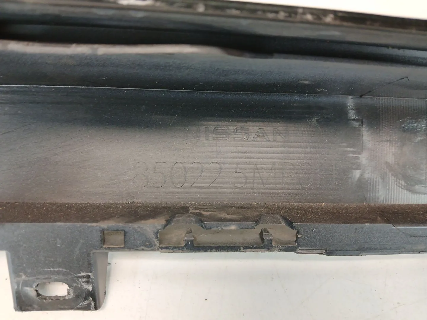 Paragolpes Trasero para Nissan Ariya (Fe0)