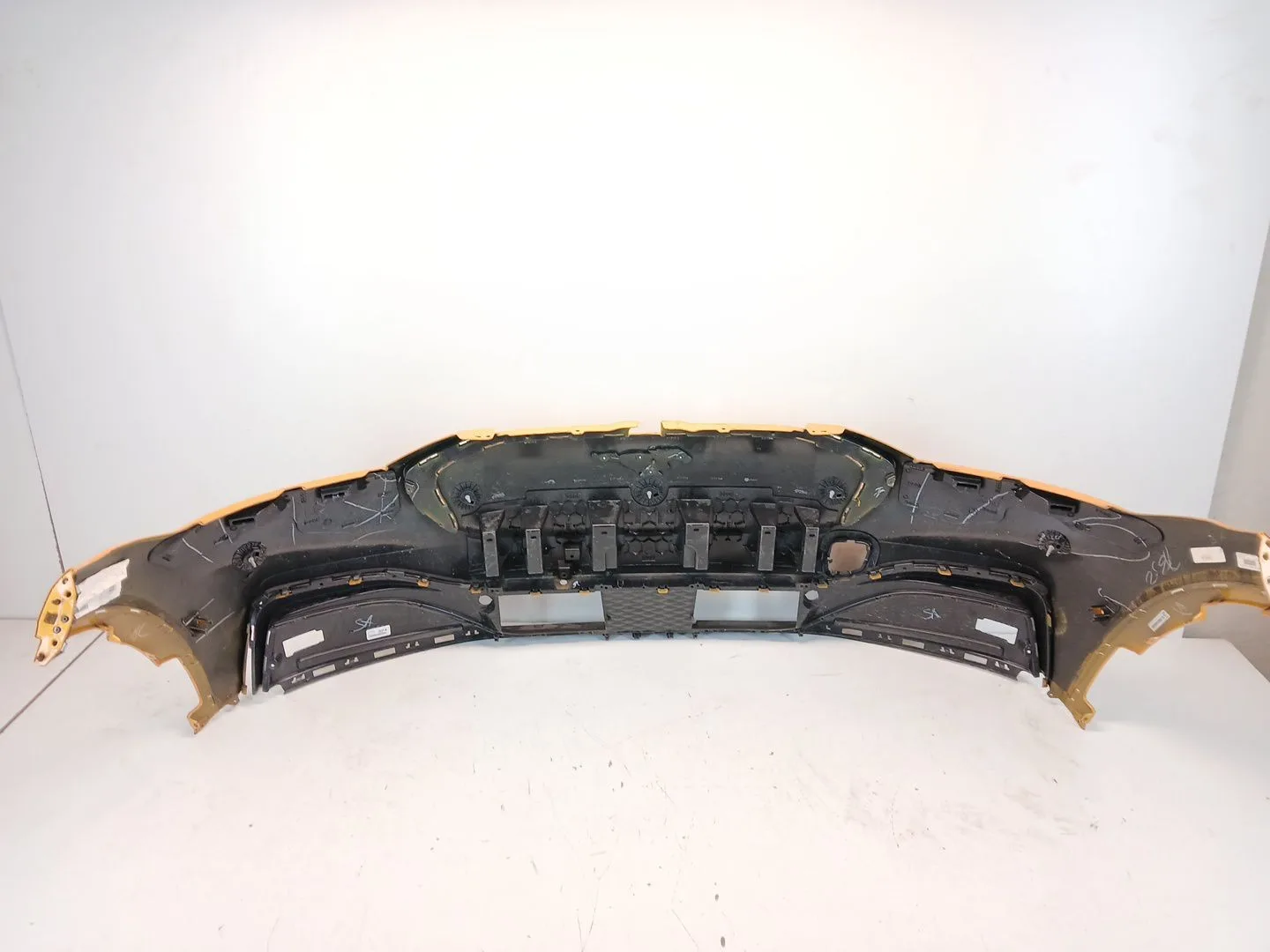 Paragolpes Delantero para Ford Usa Mustang Mach-E (Cgw)