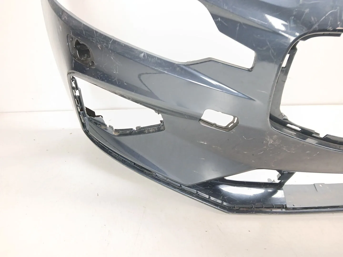 Paragolpes Delantero para Volvo V60 I (155)