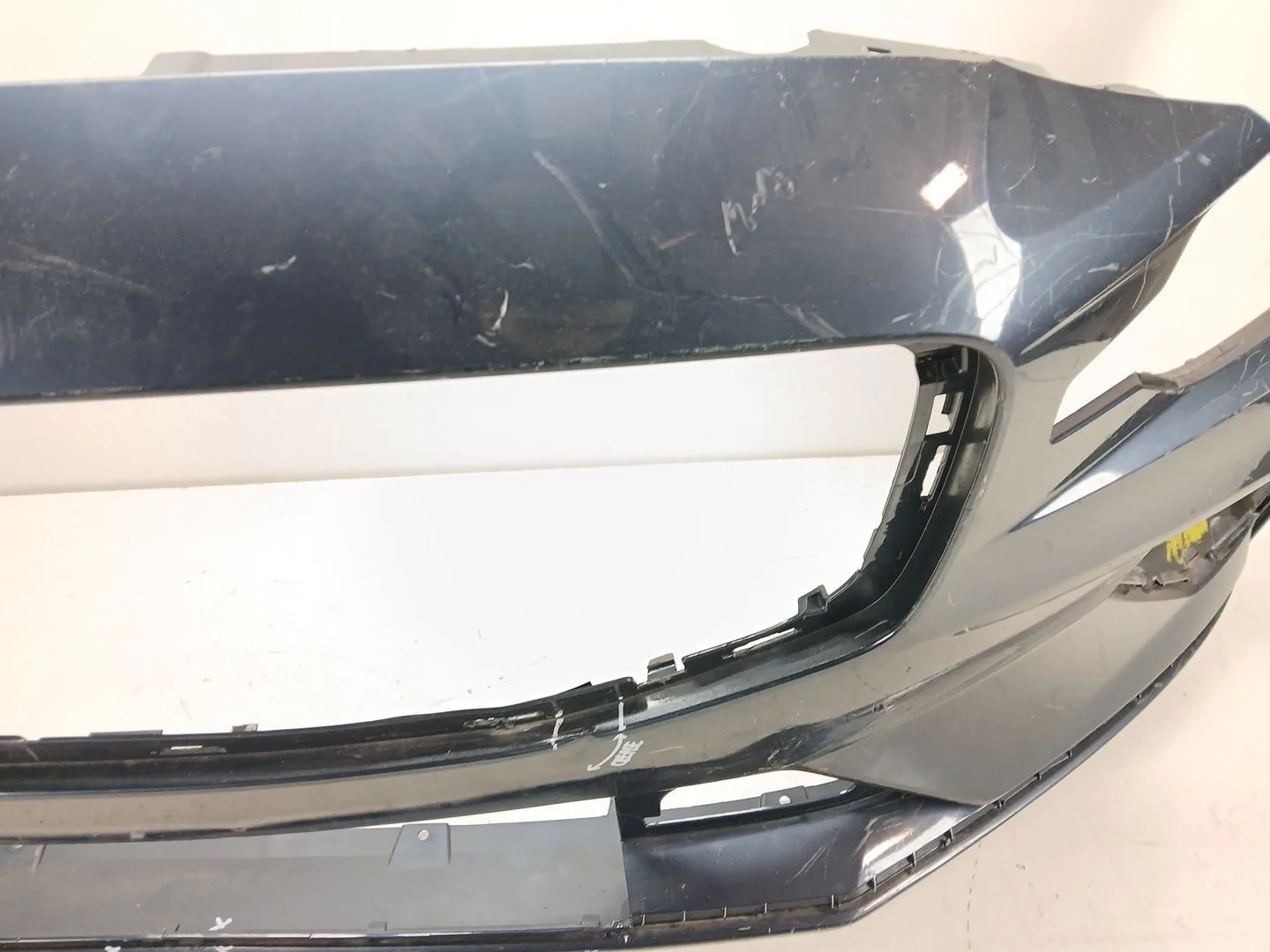 Paragolpes Delantero para Volvo V60 I (155)