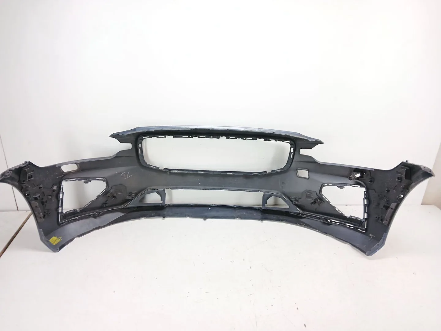Paragolpes Delantero para Volvo V60 I (155)