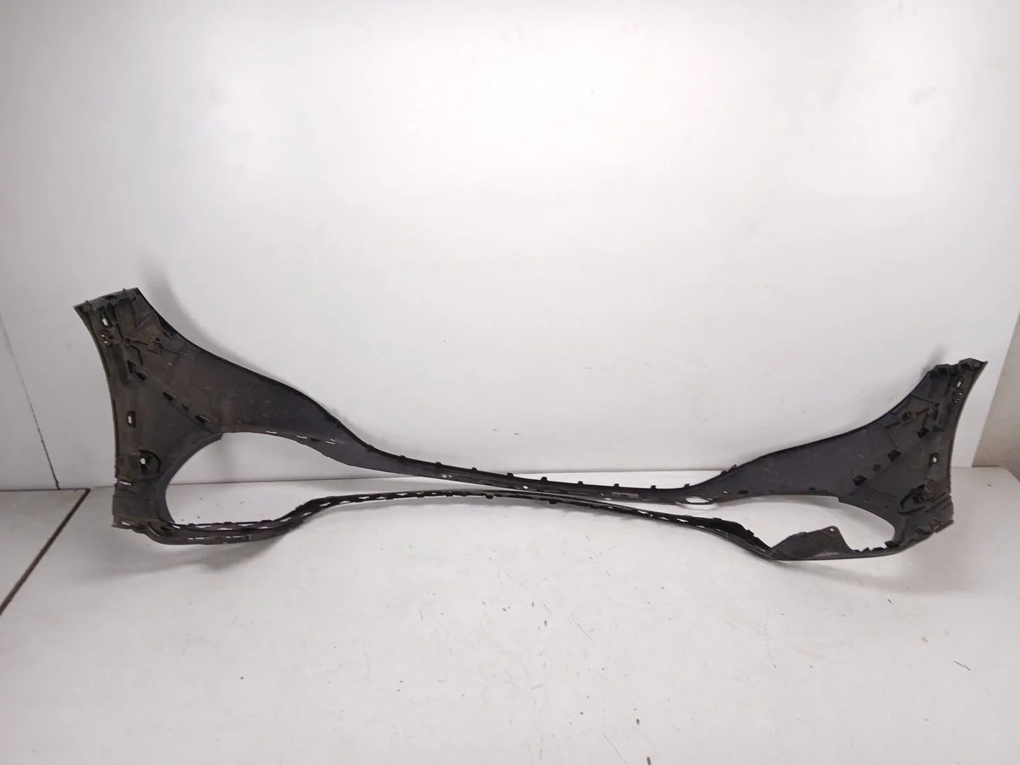 Paragolpes Delantero para Mercedes-Benz Eqb (X243)