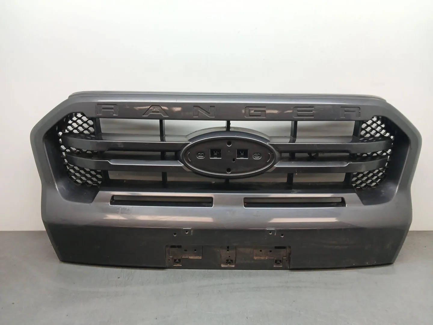 Rejilla Paragolpes Delantero para Ford Ranger (Tke)