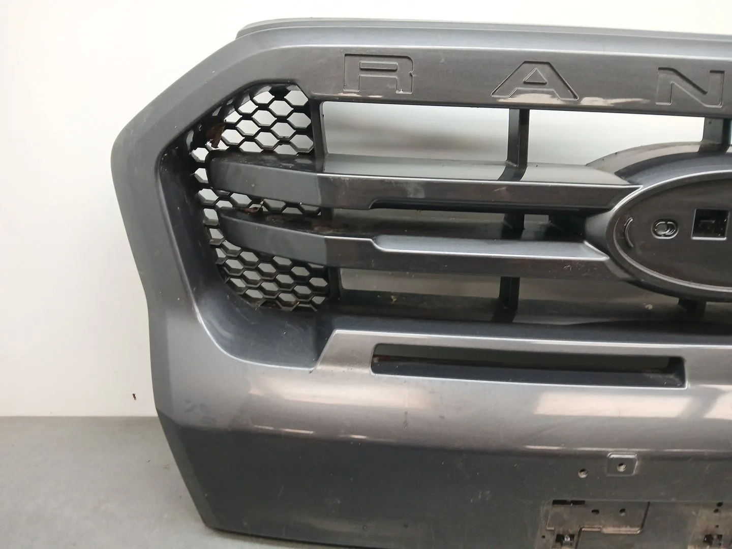 Rejilla Paragolpes Delantero para Ford Ranger (Tke)