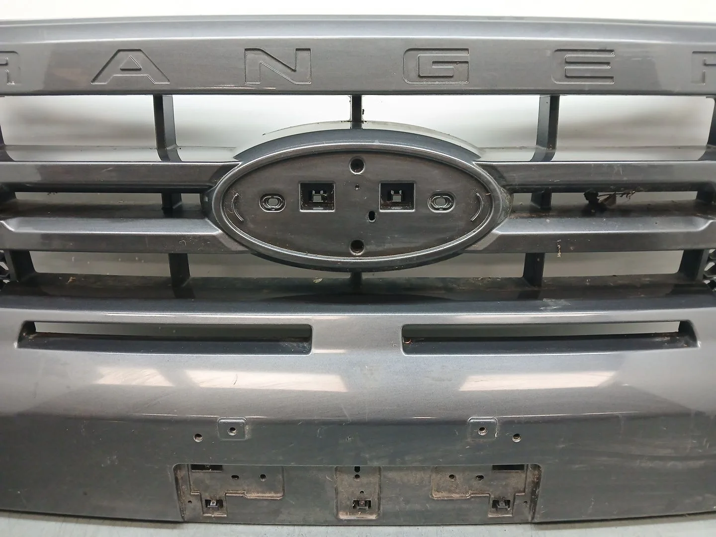 Rejilla Paragolpes Delantero para Ford Ranger (Tke)