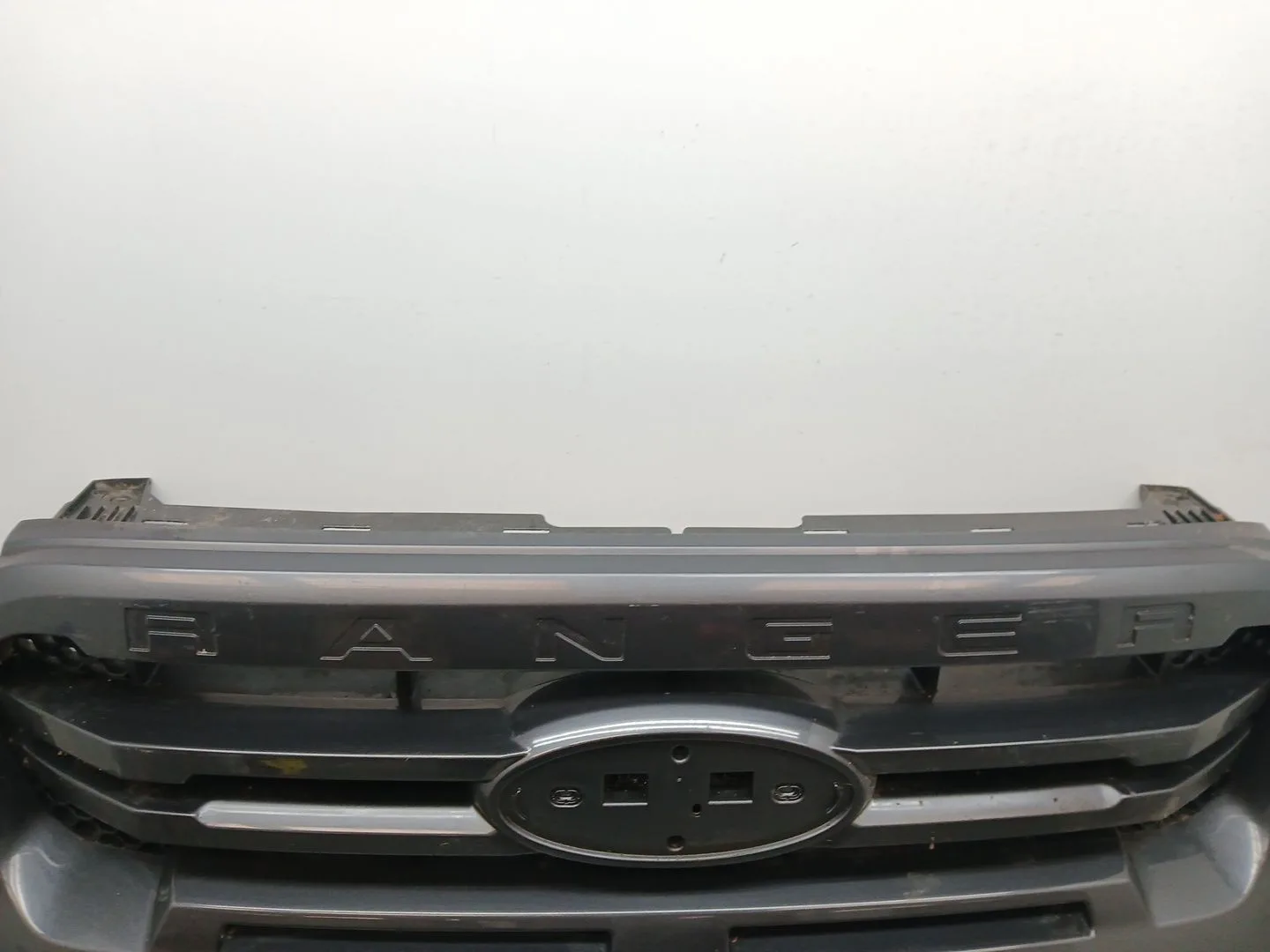 Rejilla Paragolpes Delantero para Ford Ranger (Tke)