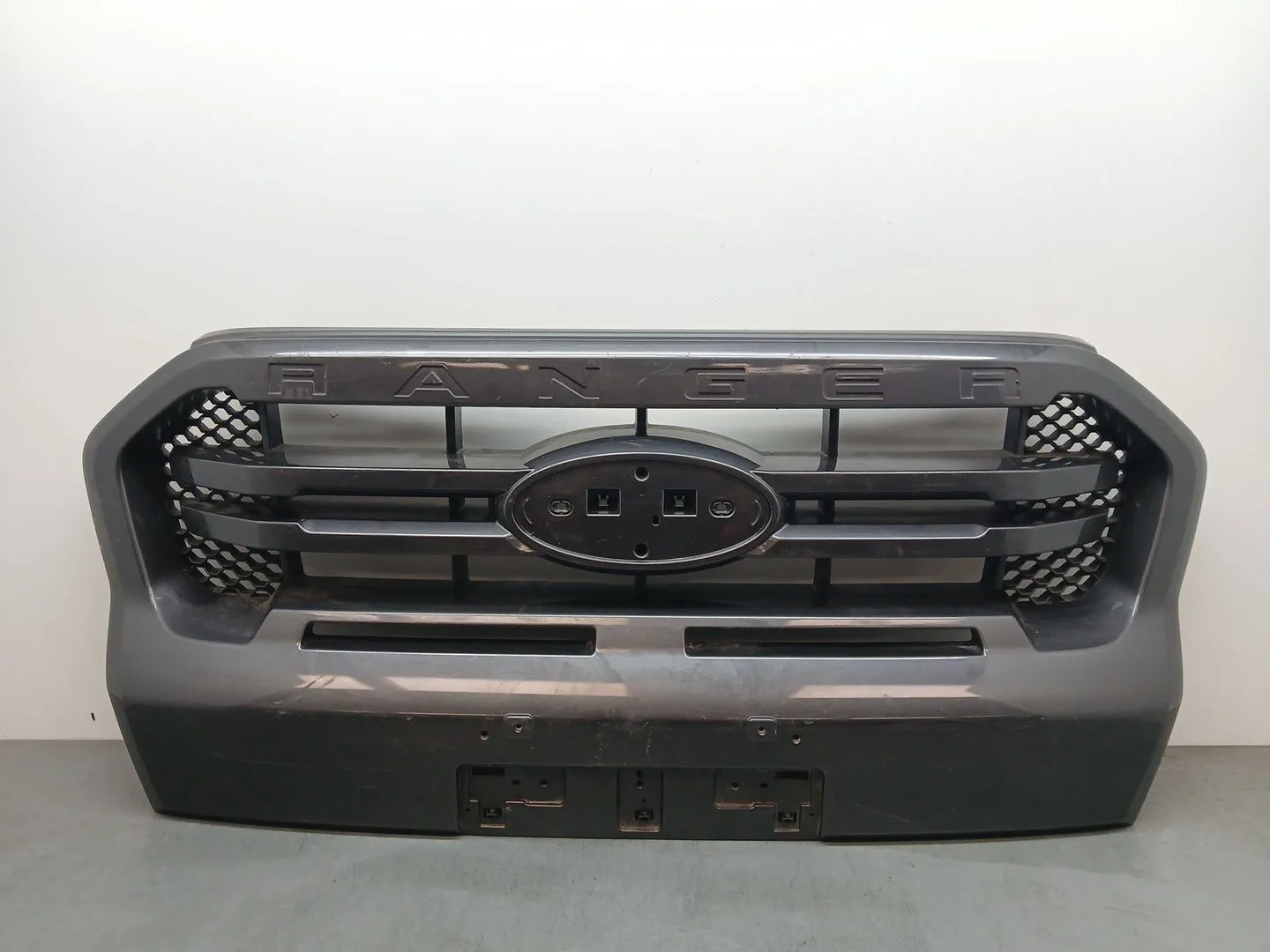 Rejilla Paragolpes Delantero para Ford Ranger (Tke)