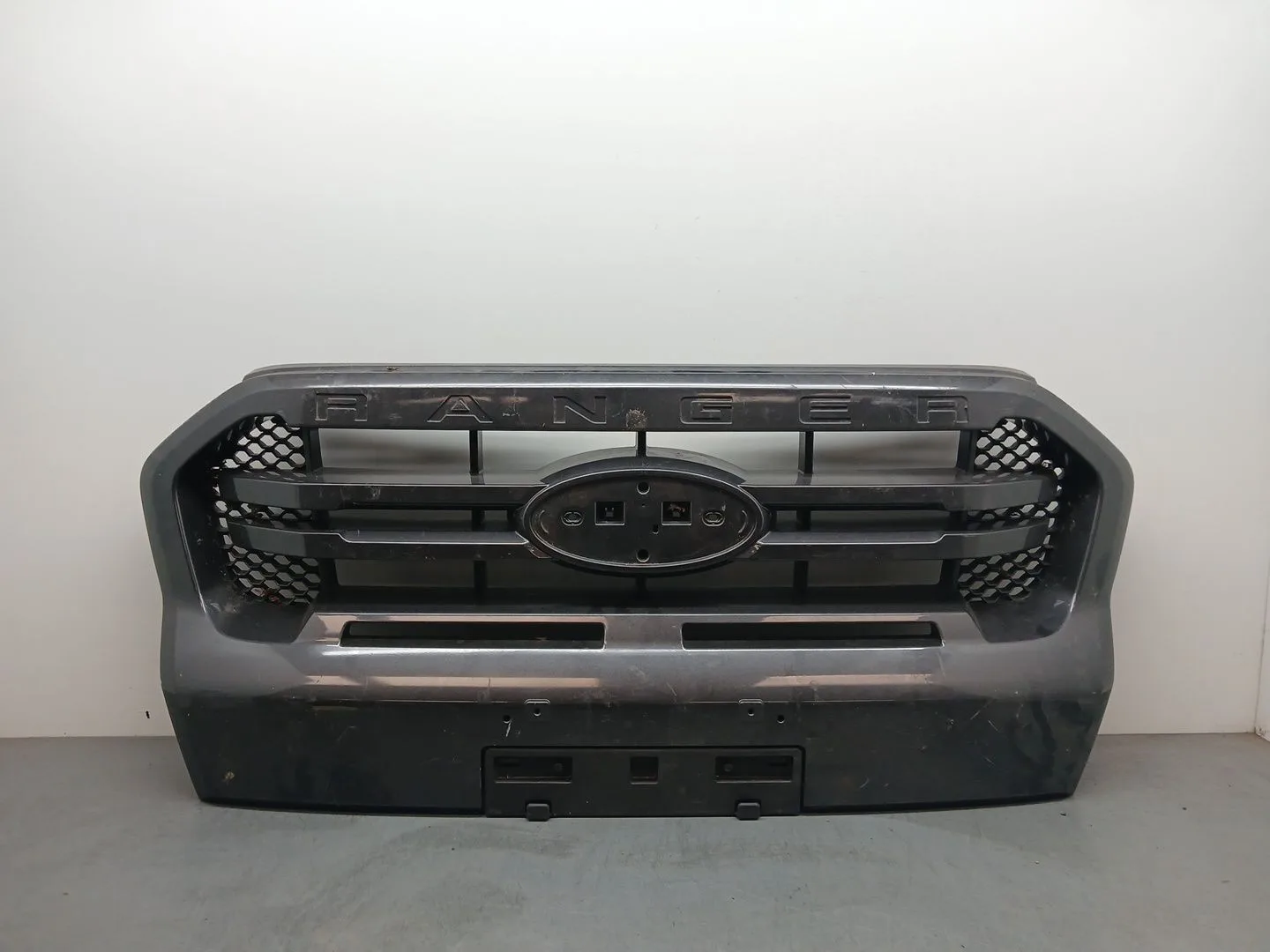 Rejilla Paragolpes Delantero para Ford Ranger (Tke)