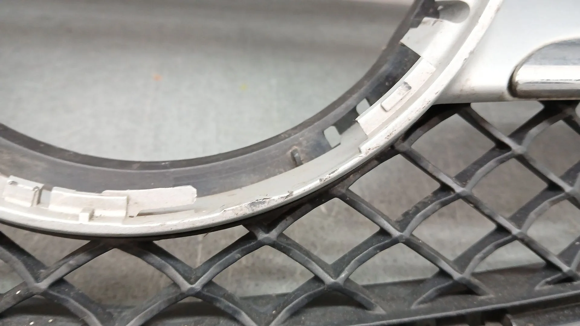 Rejilla Paragolpes Delantero para Mercedes-Benz Clase A (W176)