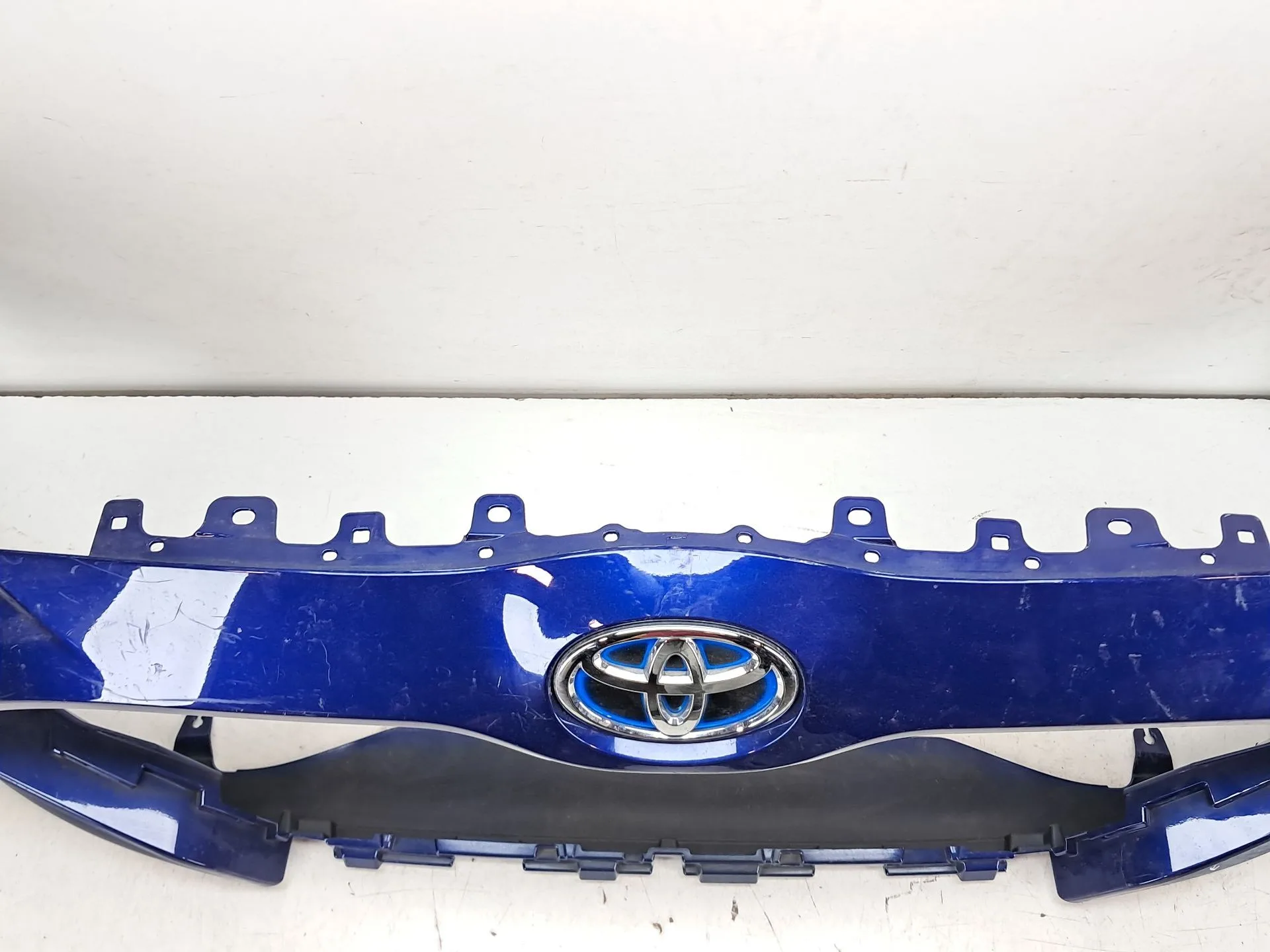 Paragolpes Delantero para Toyota Yaris Cross (Mxp_)