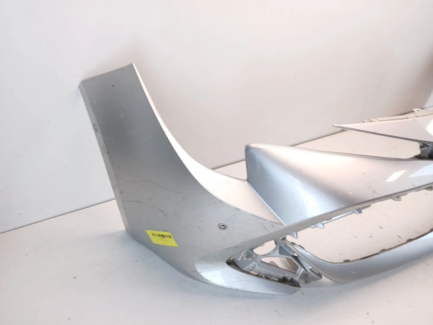 Paragolpes Delantero para Toyota Corolla (E21)