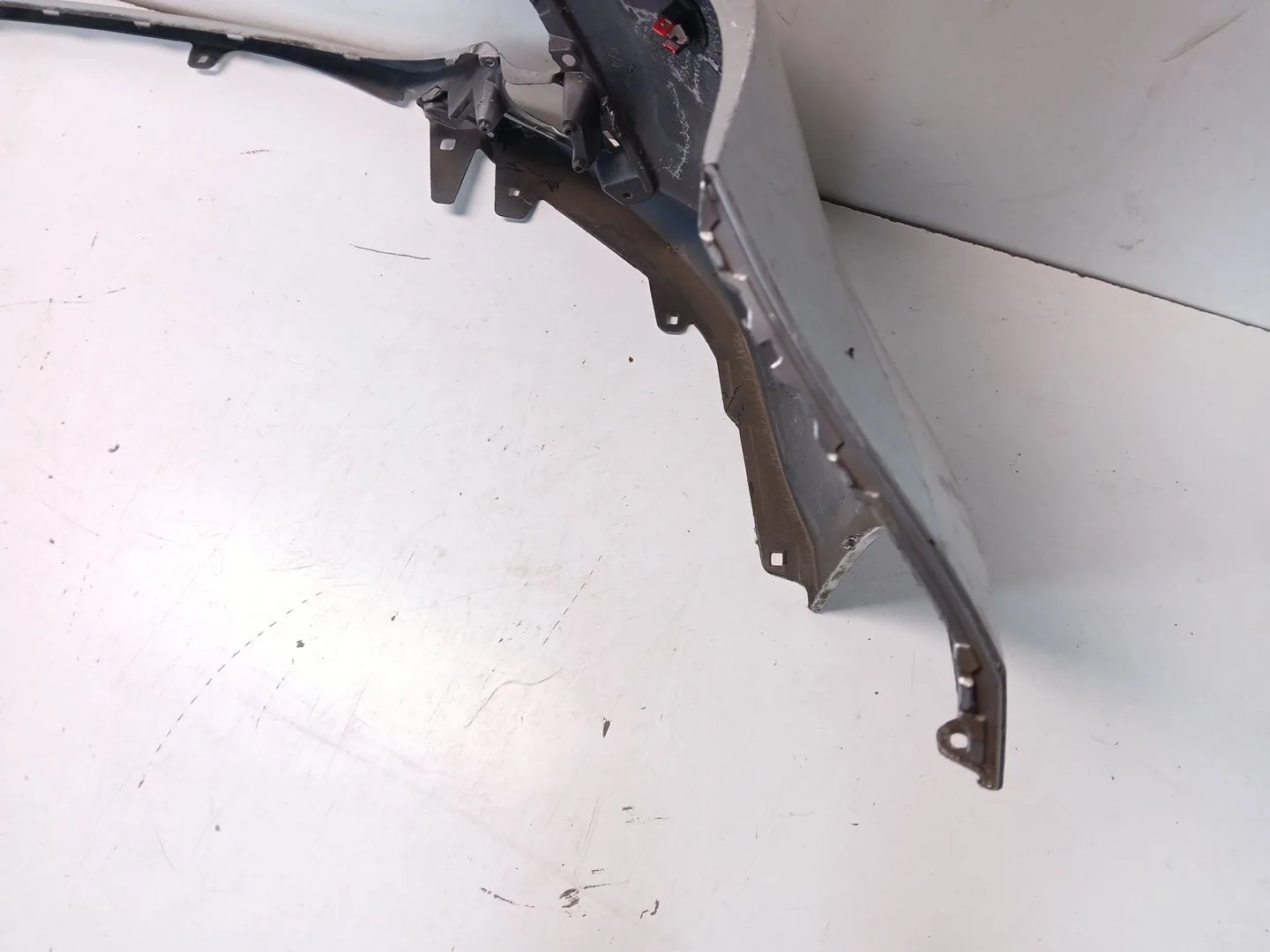 Paragolpes Delantero para Toyota Corolla (E21)