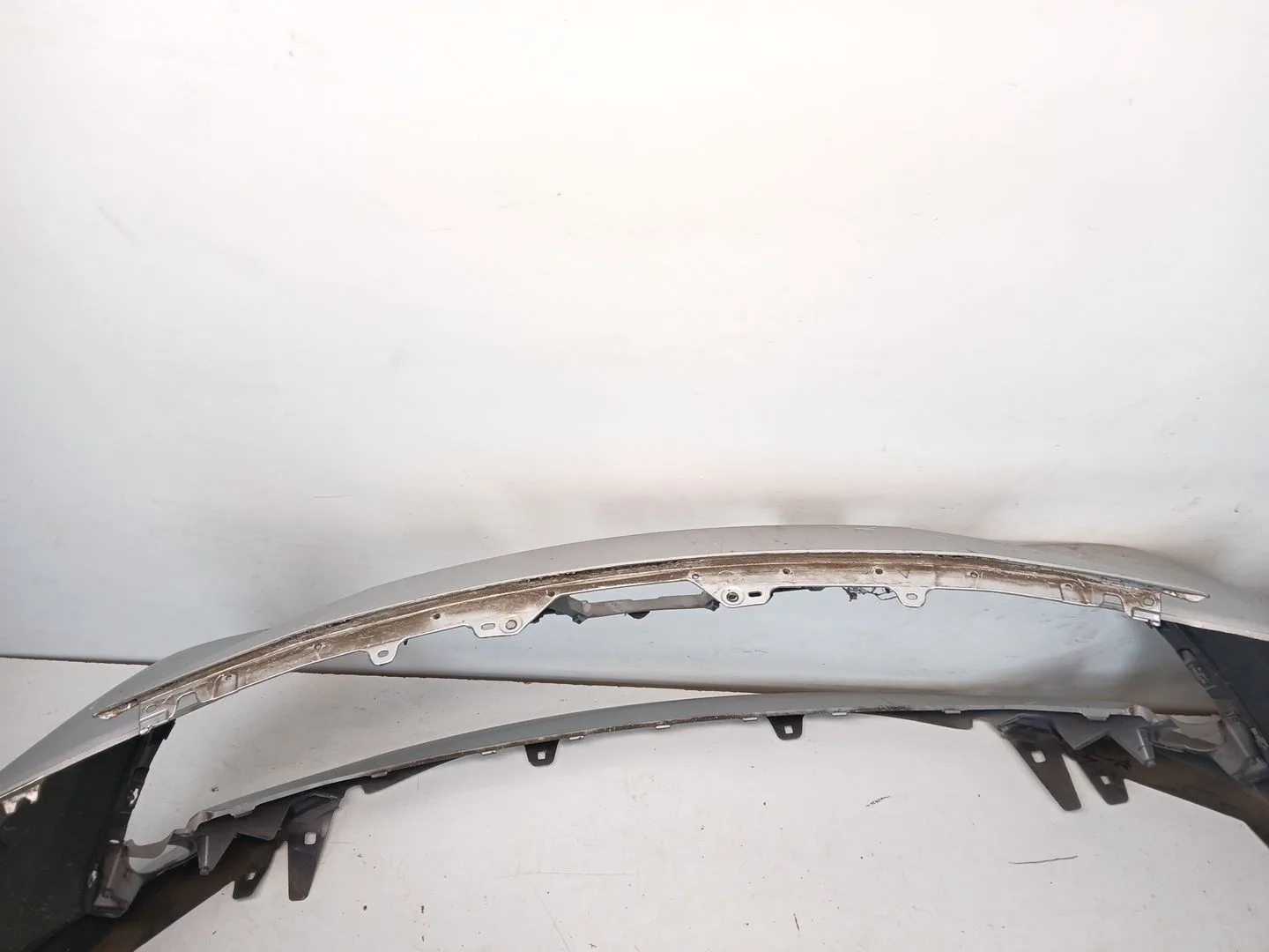 Paragolpes Delantero para Toyota Corolla (E21)