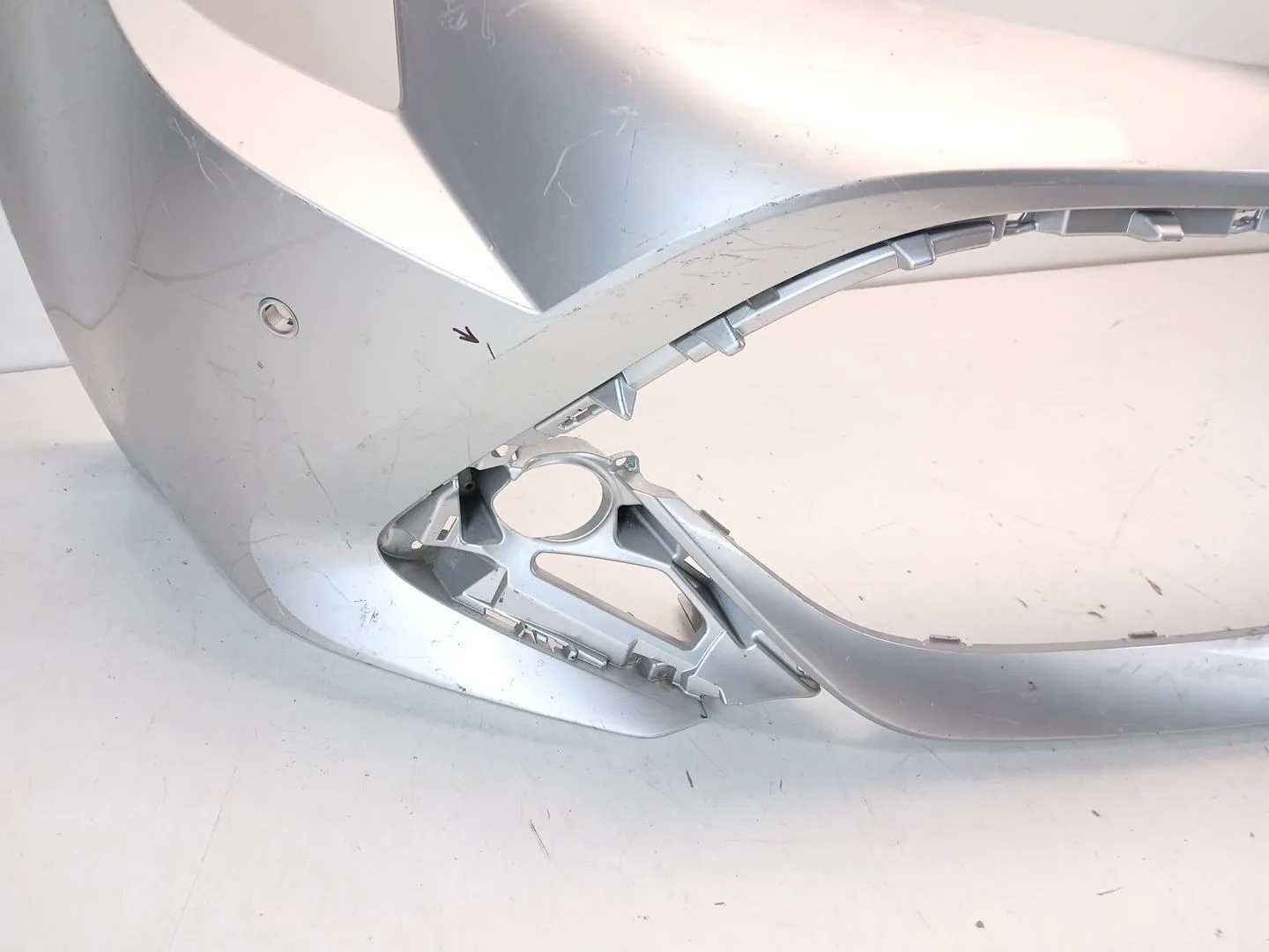 Paragolpes Delantero para Toyota Corolla (E21)