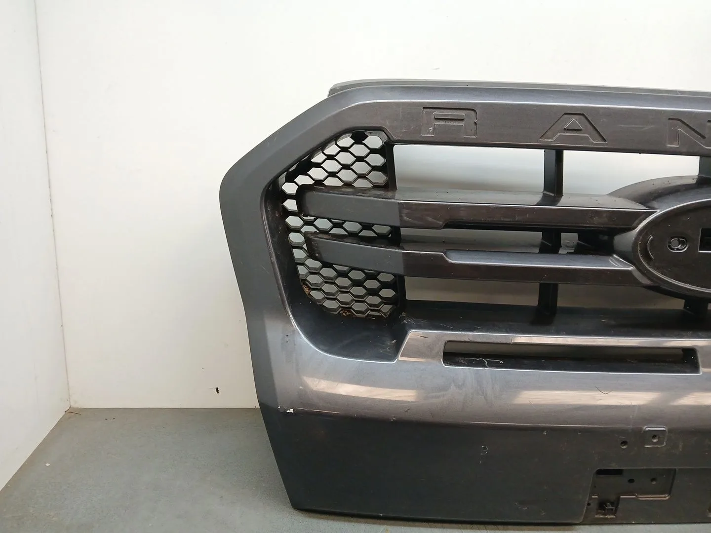 Rejilla Paragolpes Delantero para Ford Ranger (Tke)