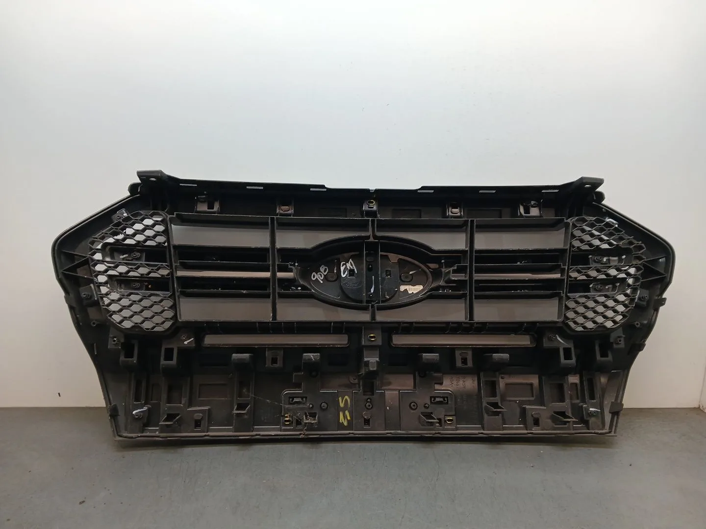 Rejilla Paragolpes Delantero para Ford Ranger (Tke)