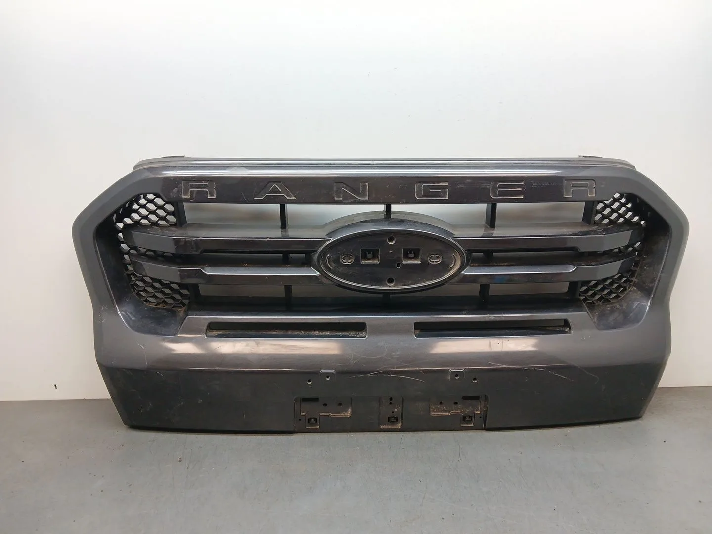 Rejilla Paragolpes Delantero para Ford Ranger (Tke)