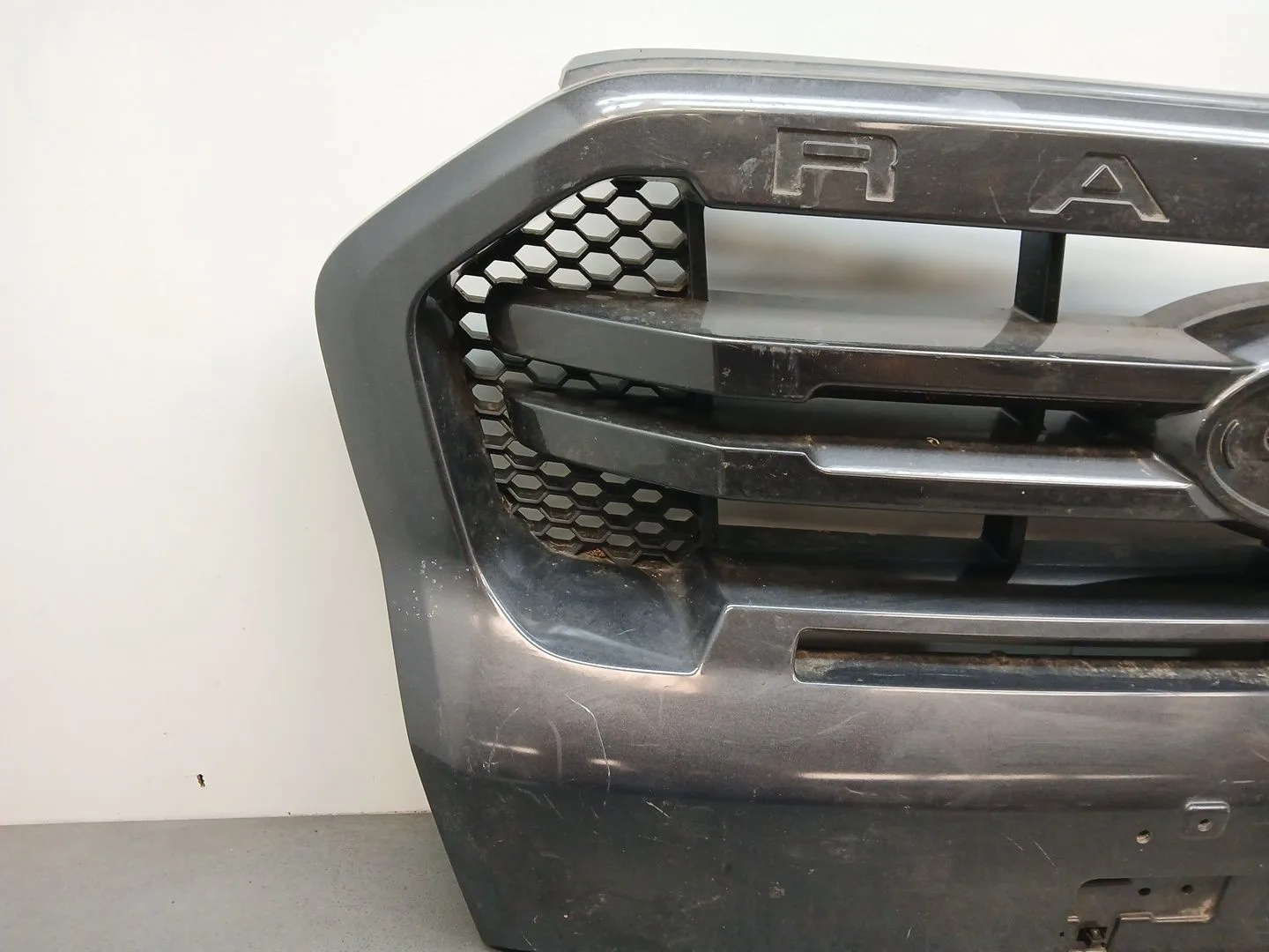 Rejilla Paragolpes Delantero para Ford Ranger (Tke)
