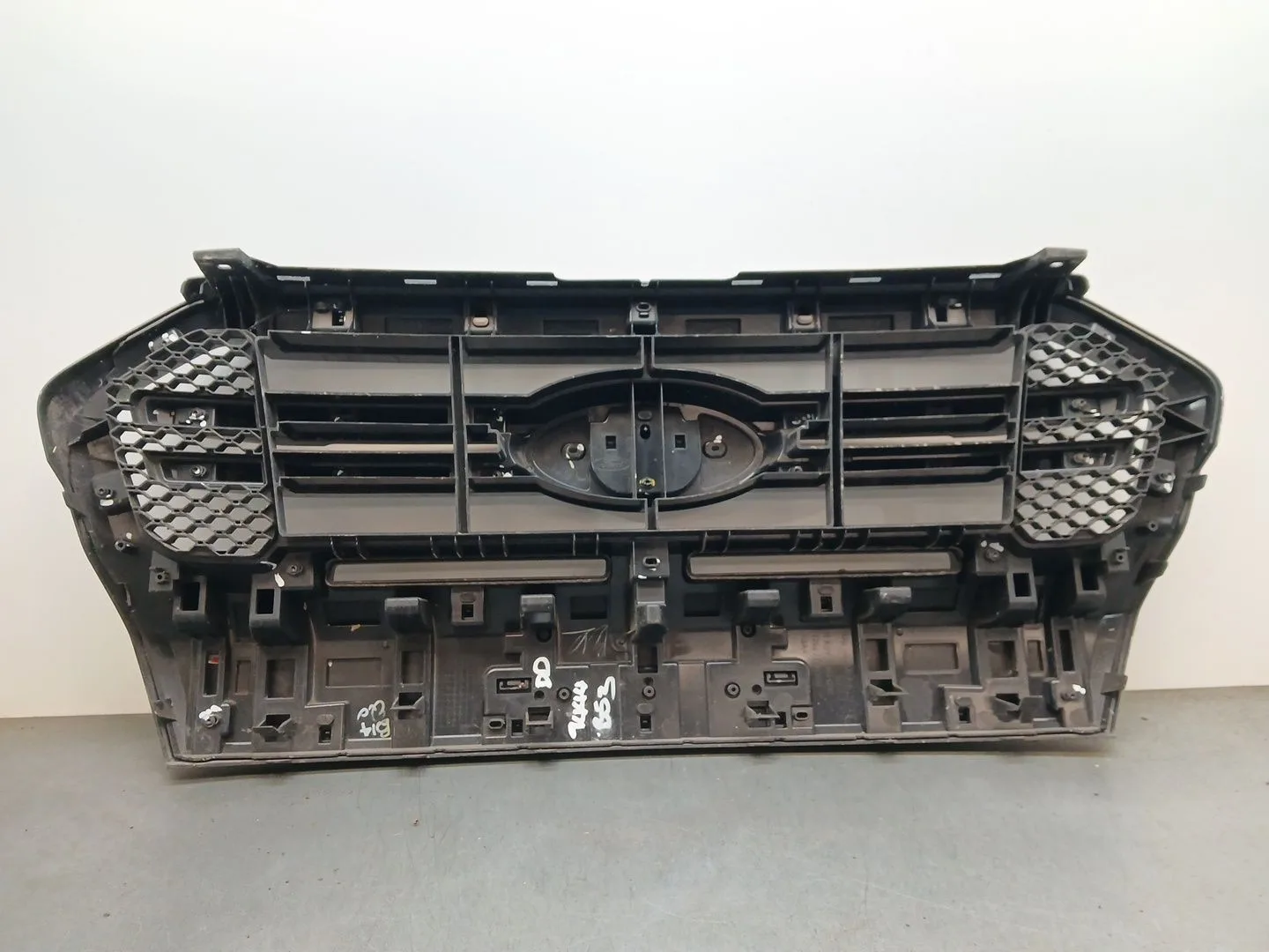 Rejilla Paragolpes Delantero para Ford Ranger (Tke)
