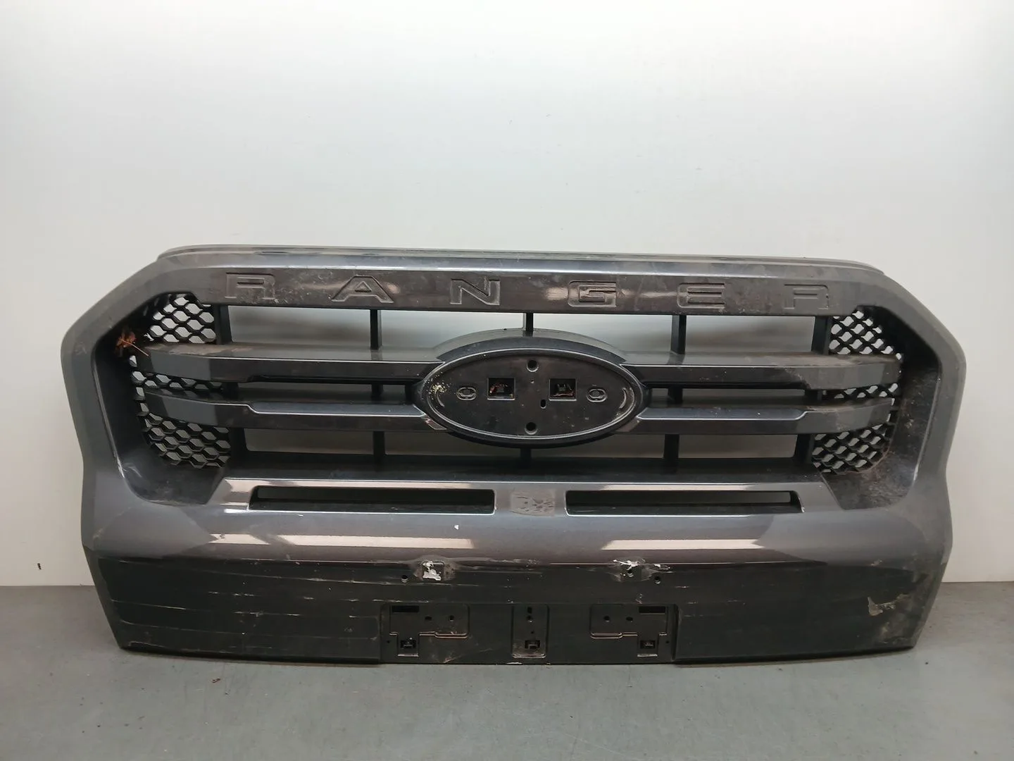 Rejilla Paragolpes Delantero para Ford Ranger (Tke)