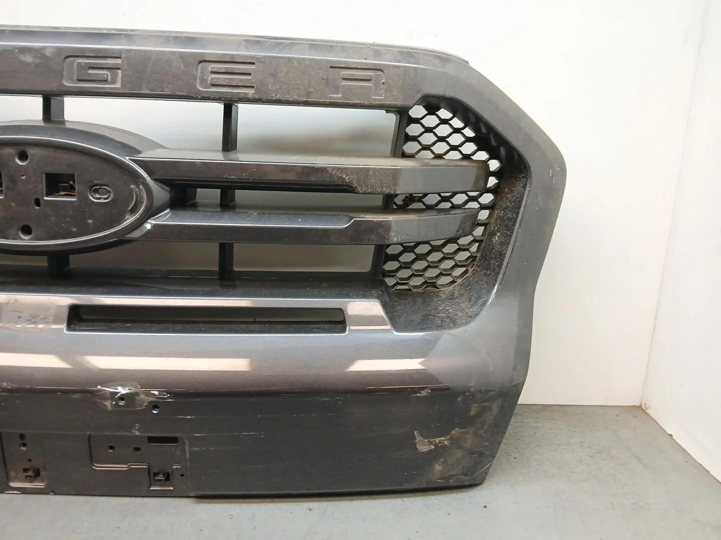 Rejilla Paragolpes Delantero para Ford Ranger (Tke)
