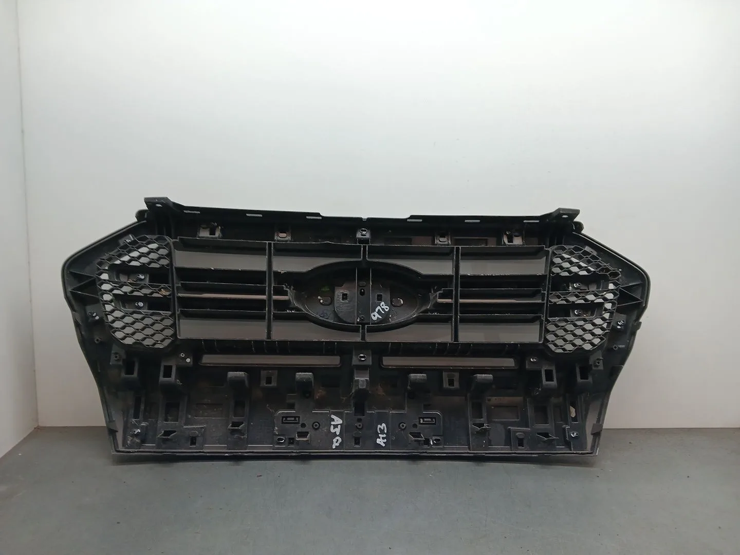 Rejilla Paragolpes Delantero para Ford Ranger (Tke)