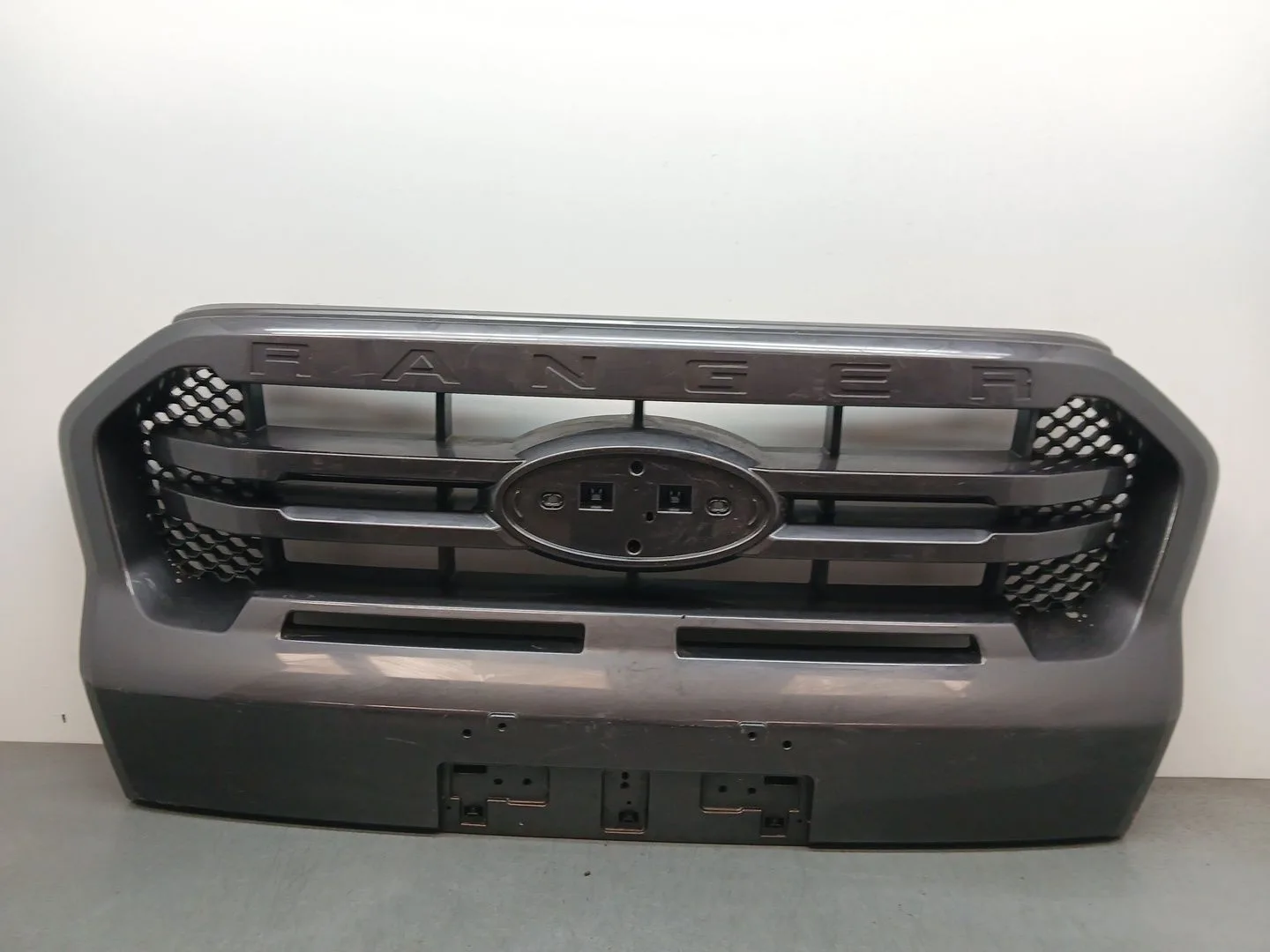 Rejilla Paragolpes Delantero para Ford Ranger (Tke)