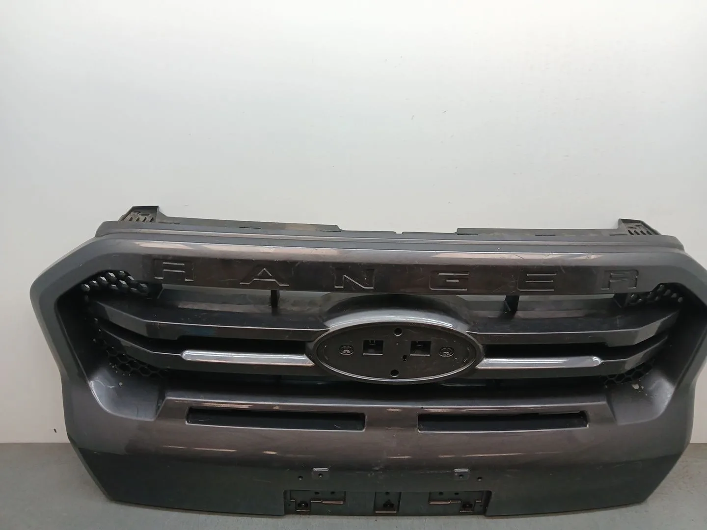 Rejilla Paragolpes Delantero para Ford Ranger (Tke)