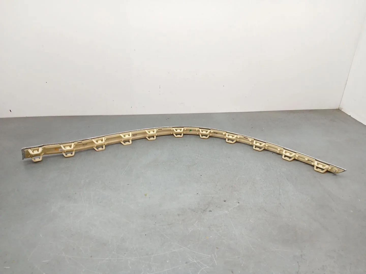 Molduras Traseras para Bentley Bentayga (4V1)