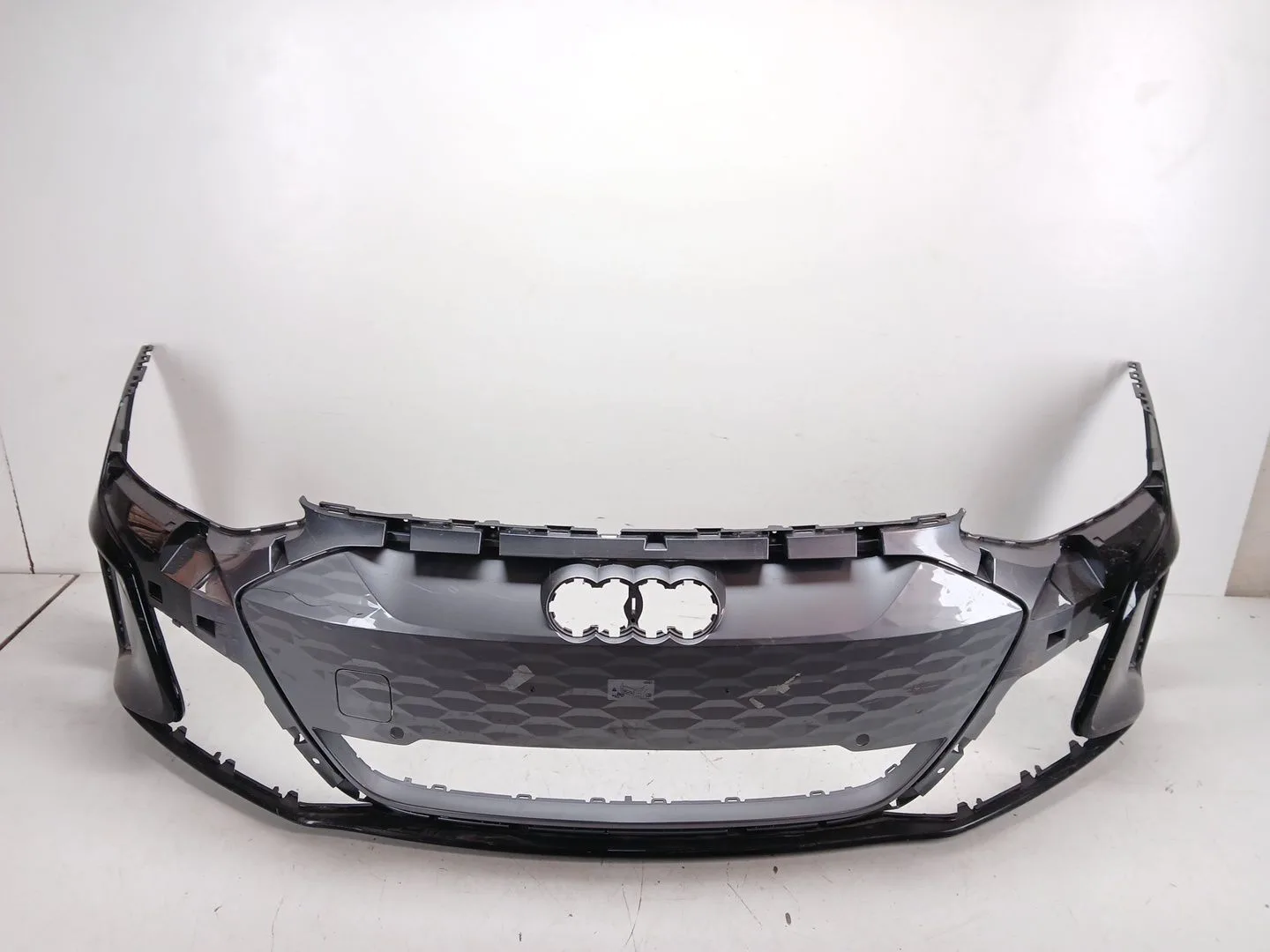 Paragolpes Delantero para Audi E-Tron (Gen)