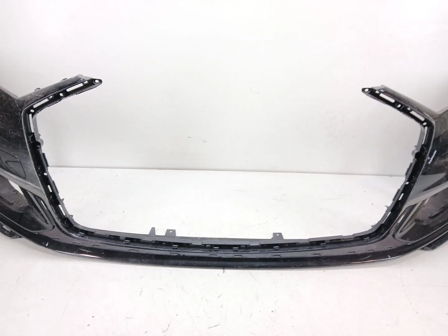 Paragolpes Delantero para Audi A6 C8 (4A2)