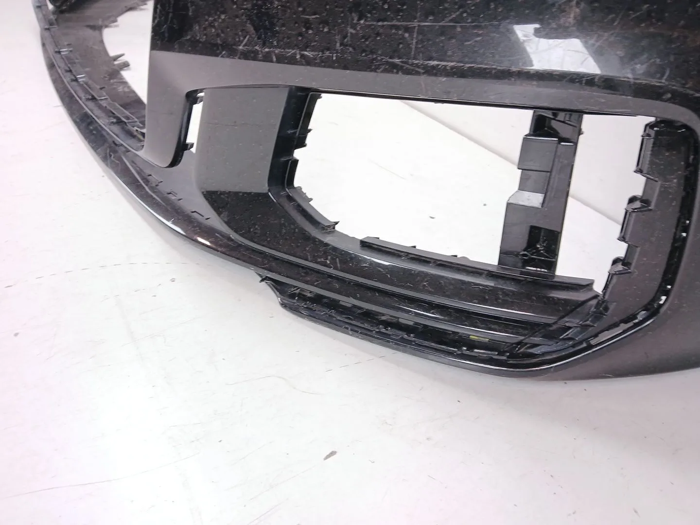 Paragolpes Delantero para Audi A6 C8 (4A2)
