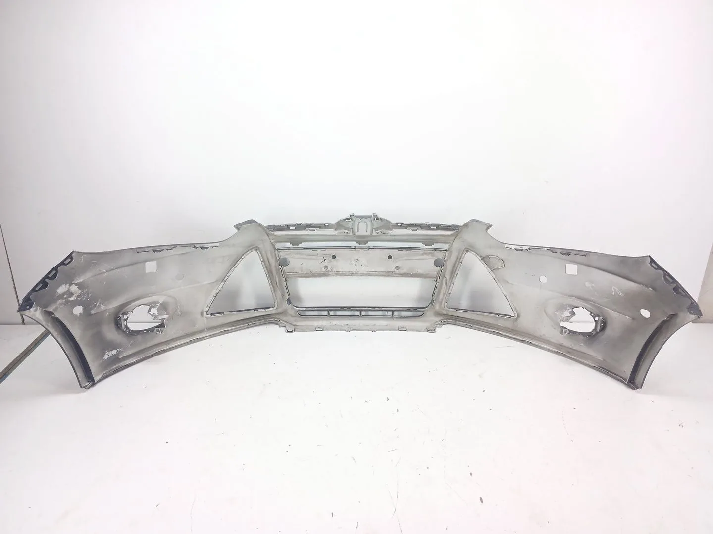 Paragolpes Delantero para Ford Focus Iii