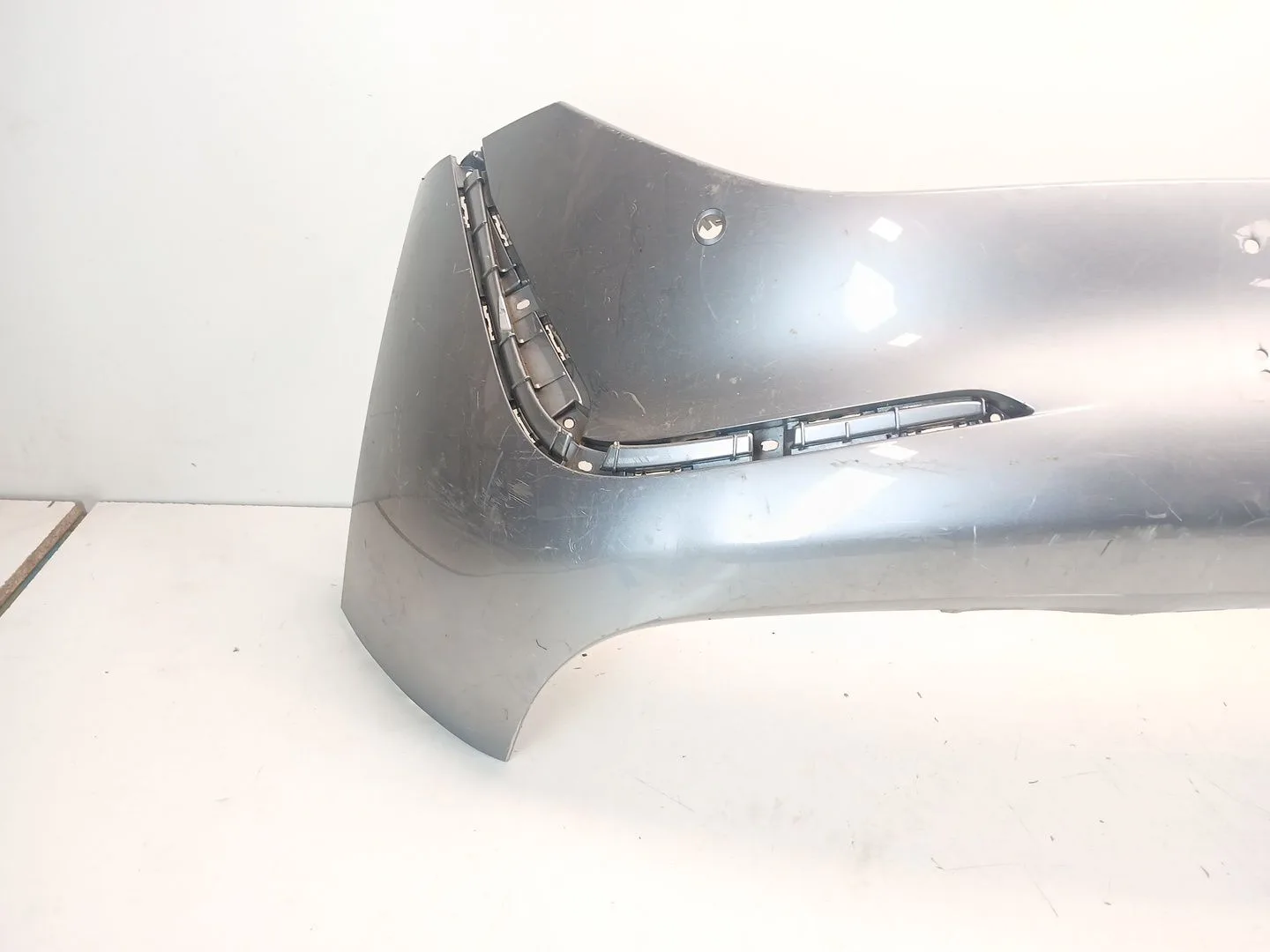 Paragolpes Trasero para Byd Dolphin Hatchback Electrico