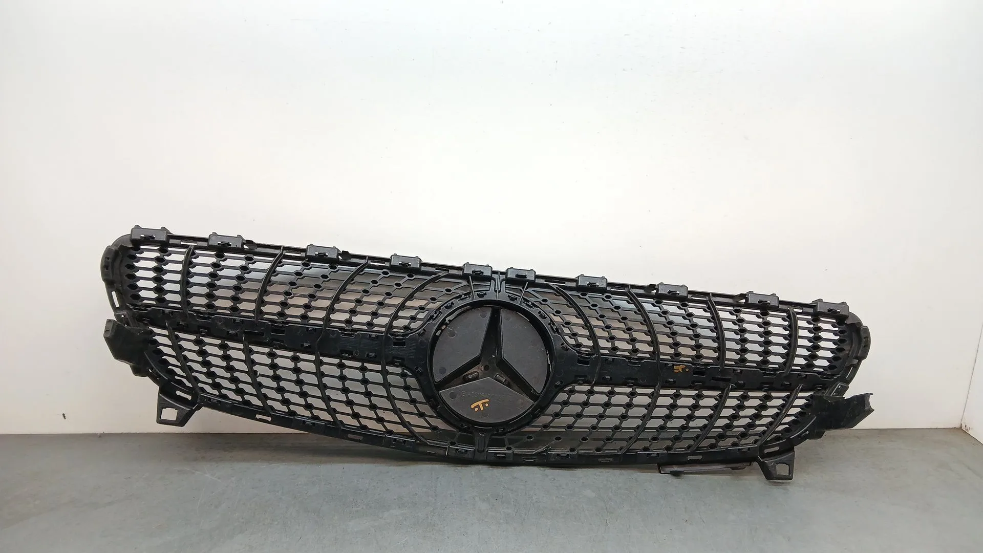 Rejilla Paragolpes Delantero para Mercedes-Benz Clase A (W176)