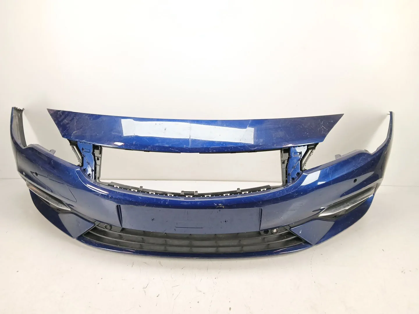 Paragolpes Delantero para Opel Astra K (B16)