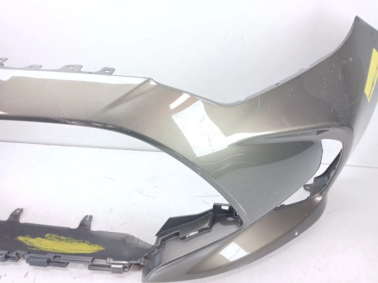 Paragolpes Delantero para Toyota Yaris Cross (Mxp_)