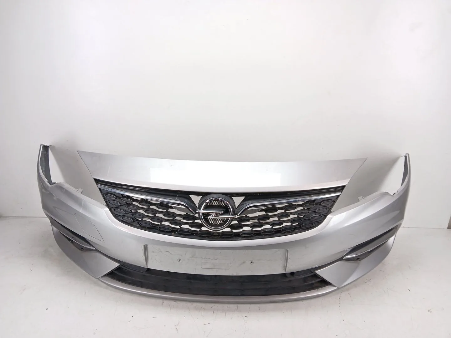 Paragolpes Delantero para Opel Astra K (B16)