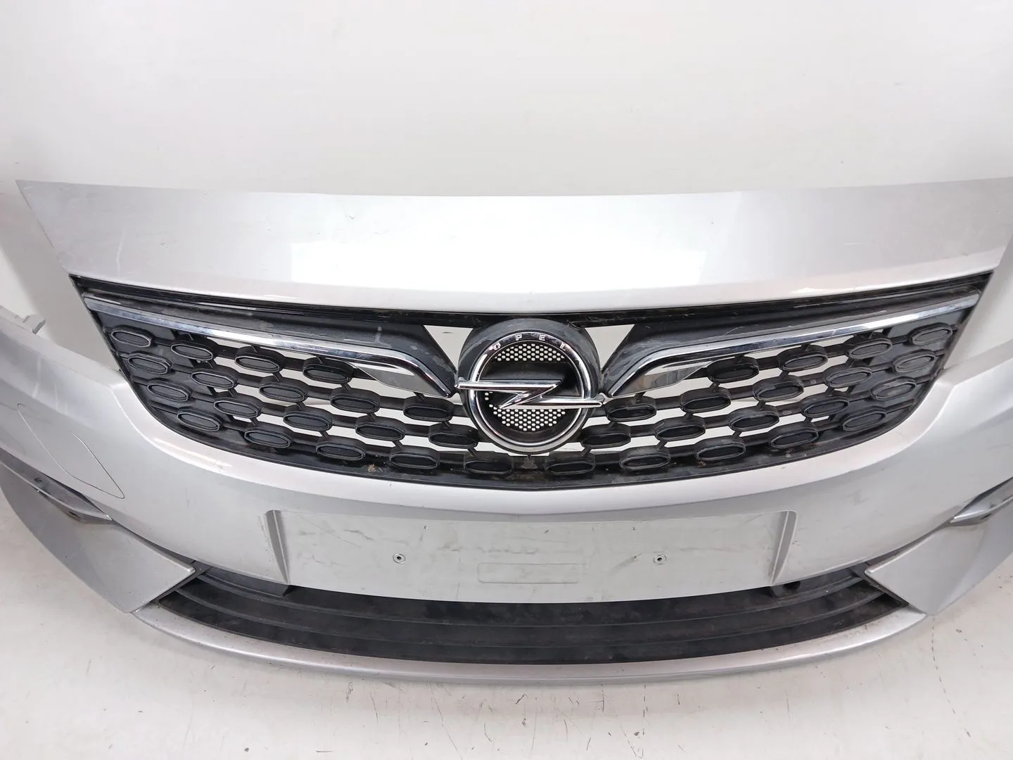 Paragolpes Delantero para Opel Astra K (B16)