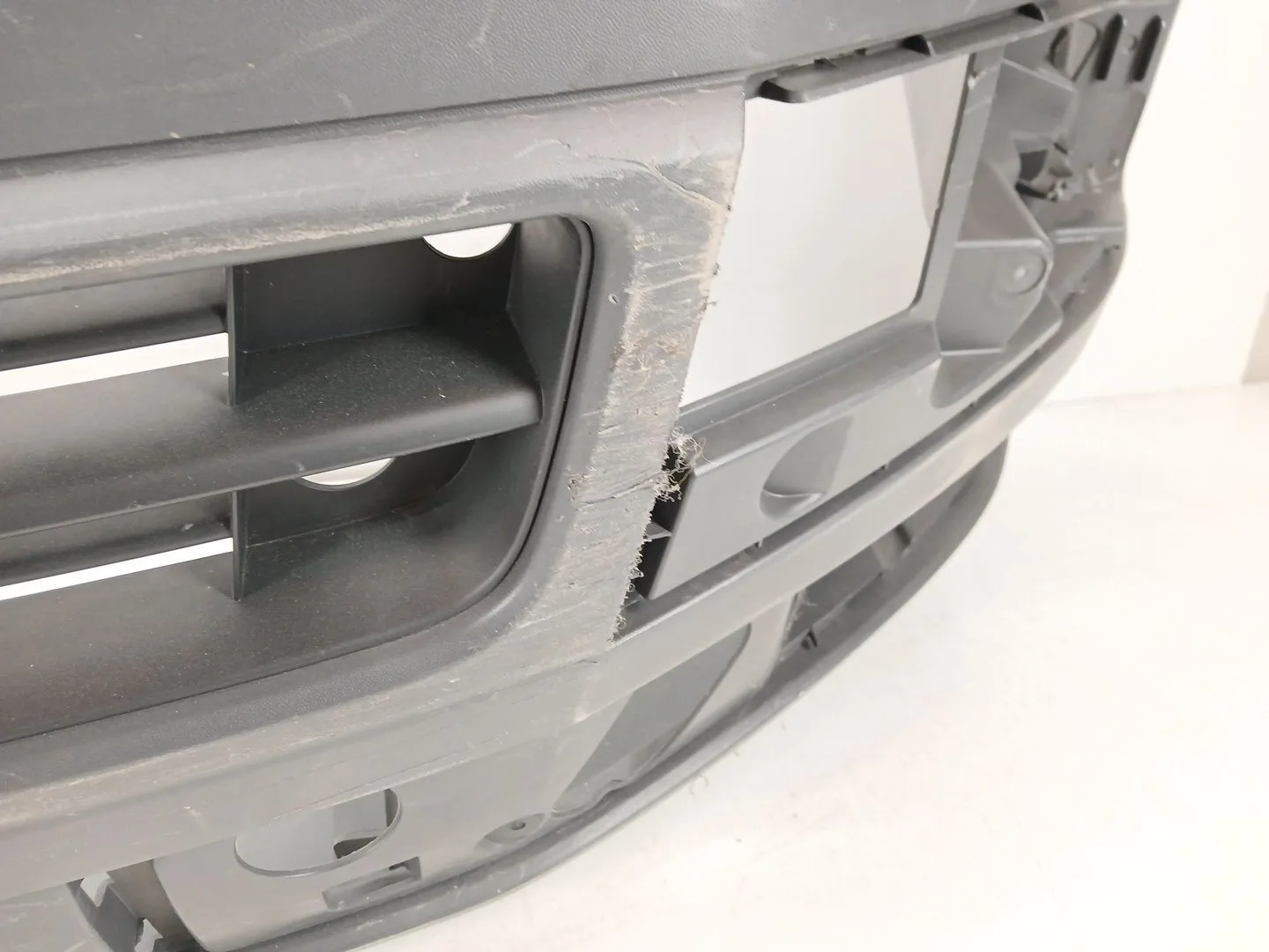 Paragolpes Delantero para Volkswagen T5 Transporter (7E)