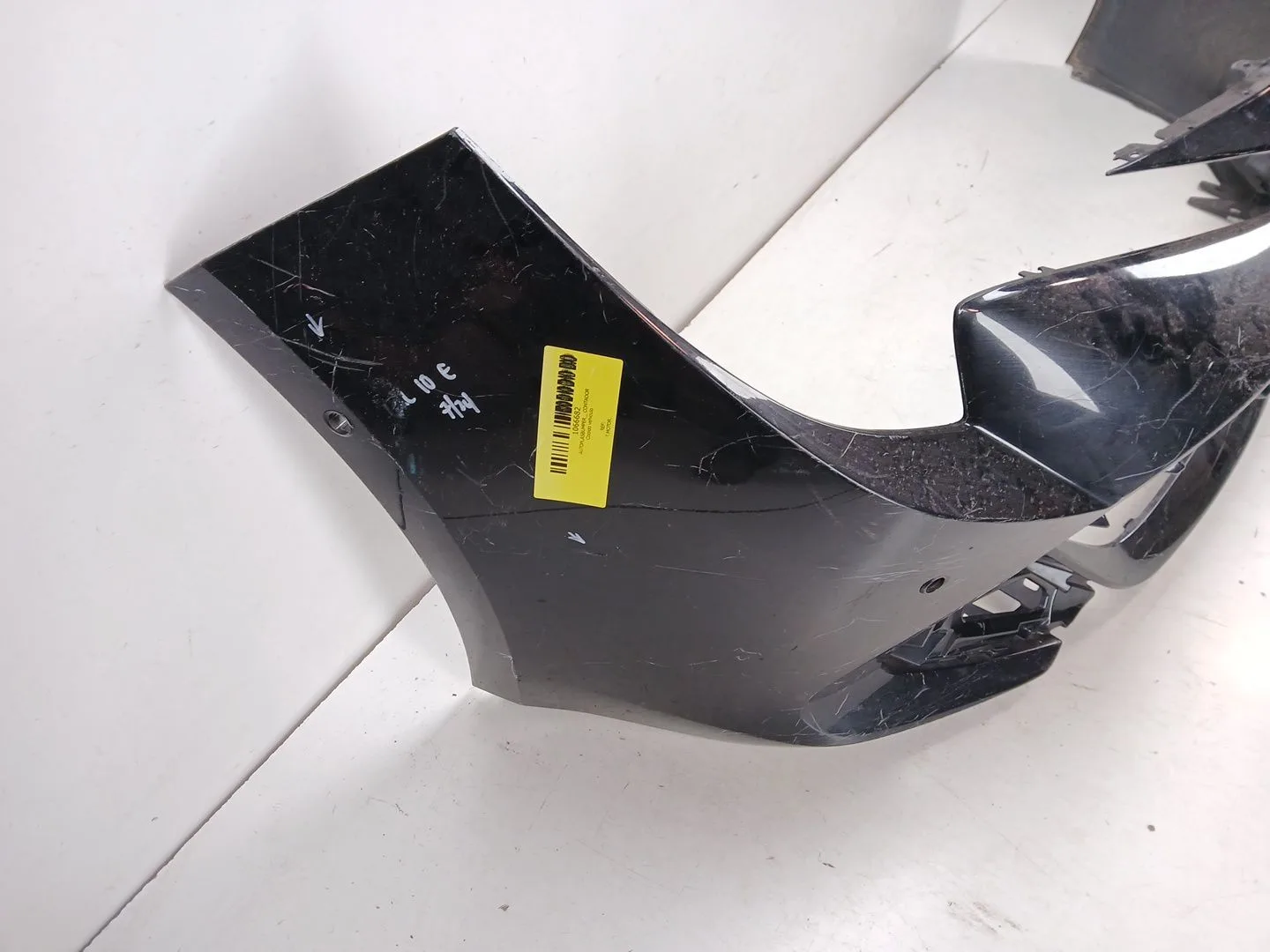 Paragolpes Delantero para Toyota Corolla (E21)