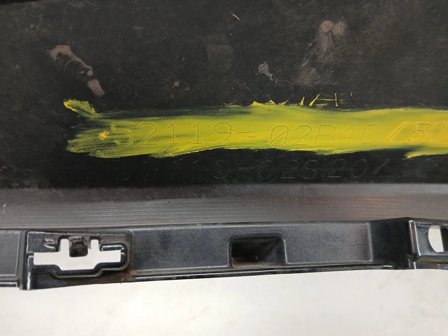 Paragolpes Delantero para Toyota Corolla (E21)